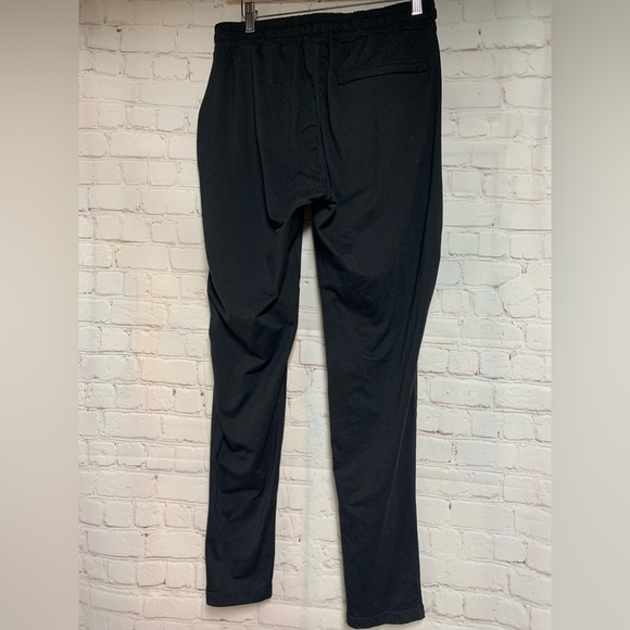 Vuori Performance Knit Men's Black Jogger Pants Size S - Picture 4 of 6